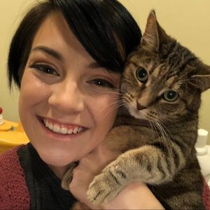 Meet your Posher, Emily